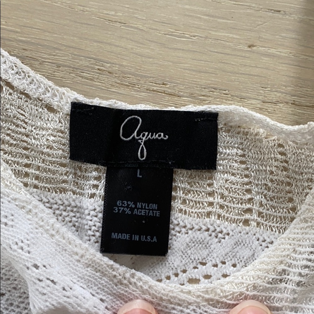 Aqua excellent condition lace tank top - Picture 3 of 3